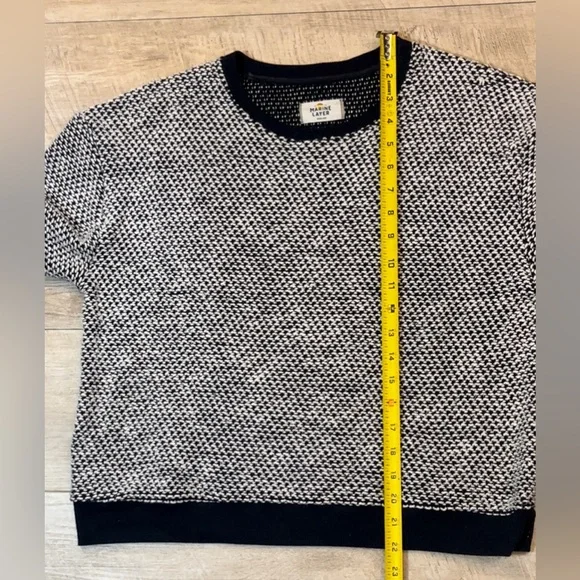 Marine Layer Women’s Textured Birdseye Crewneck Sweater Size Medium - Picture 7 of 8